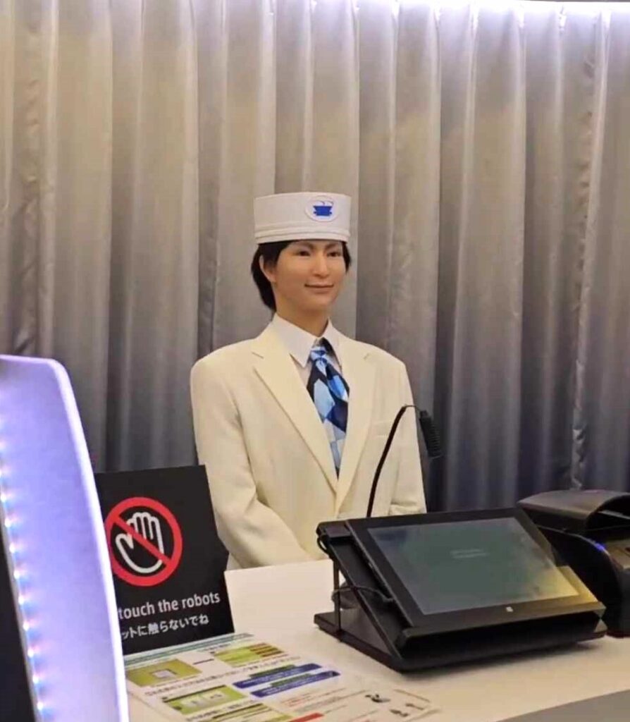 tokyo japan henn na hotel robot receptionist